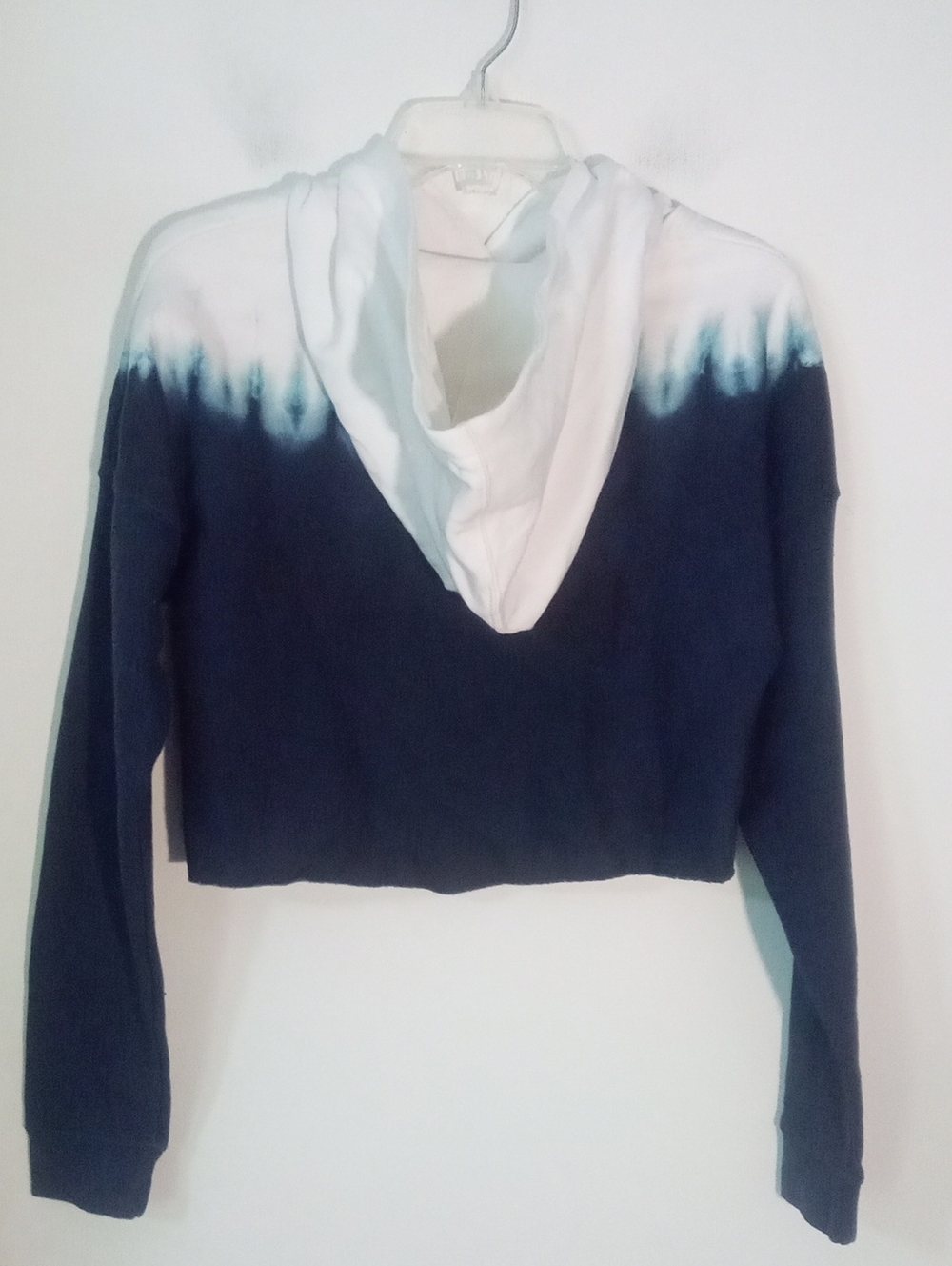 New England Patriots Tie-Dye Hoodie Sweatshirt Teen Medium 7 9 Junior NWT $39 - Picture 3 of 3